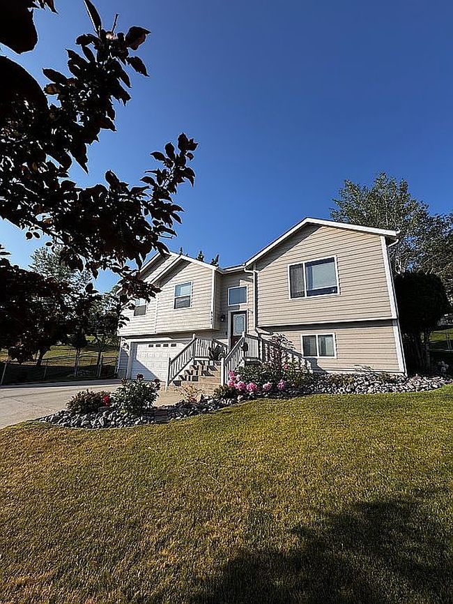 Photo of 6585 Danielle Lou Ct