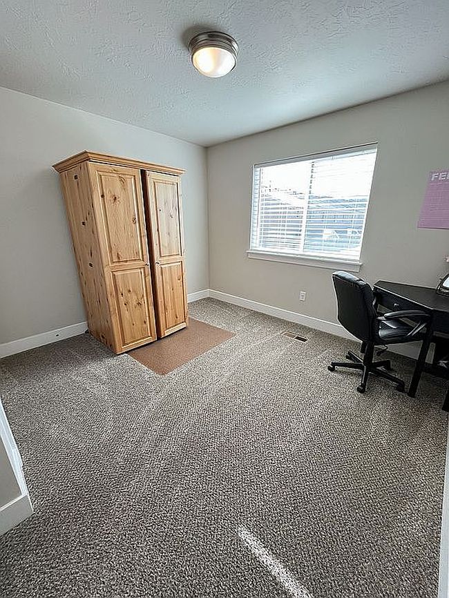 Image of 183 E 3100 N
