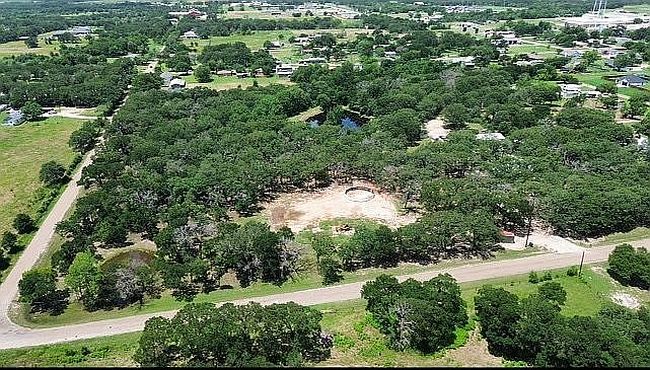 Photo of 262 S Lake St, Axtell, TX