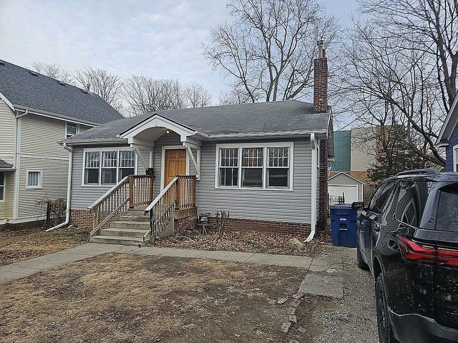 Preview of property located at 1423 33rd St