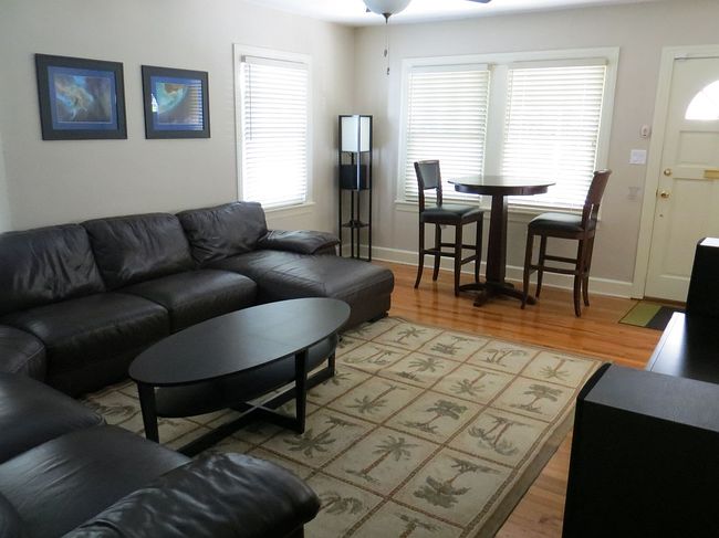 Additional photo 2 of property located at 2913 W Aquilla St