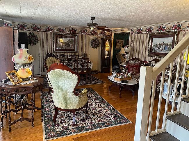 Image of 553 Princeton Rd