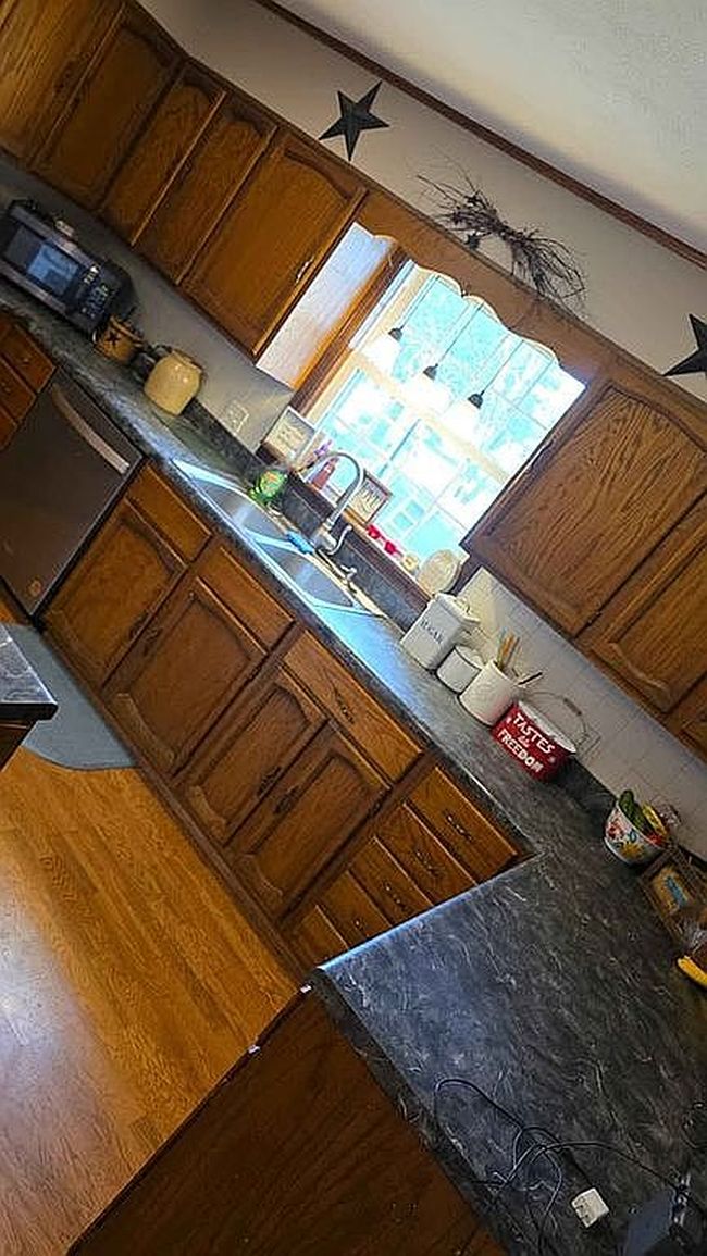 Photo of 402 W Main St, Shelbyville, MO