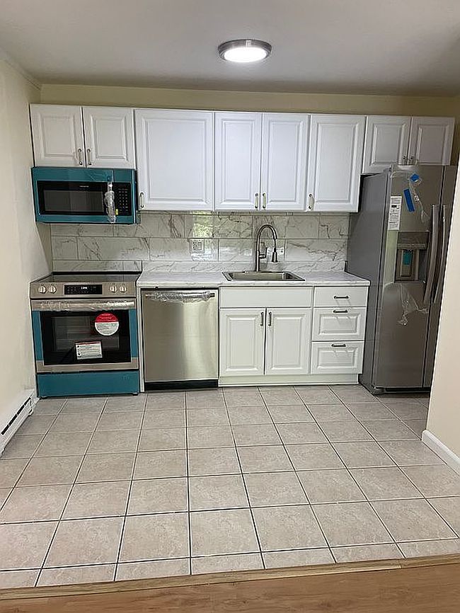 Image of 267 W Cedar St #B-1