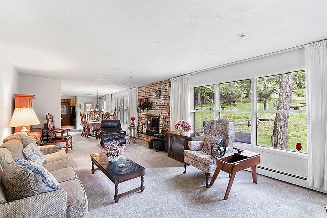Photo of 198 Hydeway Dr, Totowa, NJ