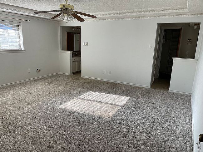 Photo of 1925 Shari Ln, Garland, TX