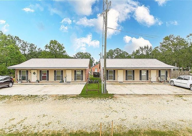 Photo of 50016 Fawn Shadow Dr, Tickfaw, LA