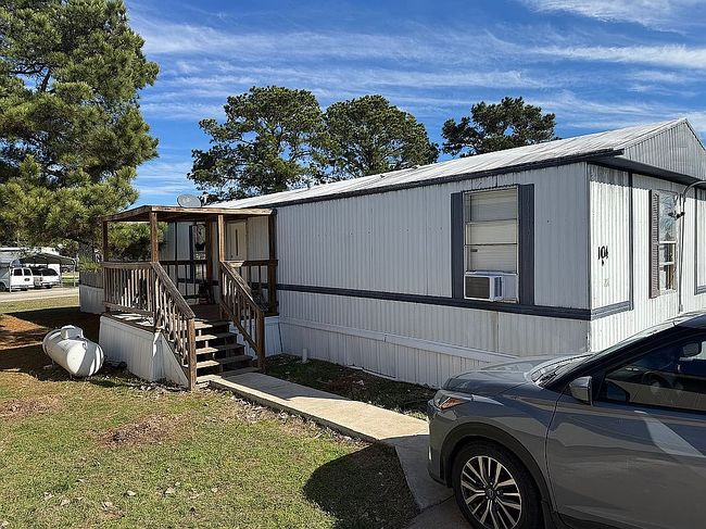 Image of 104 Bosque