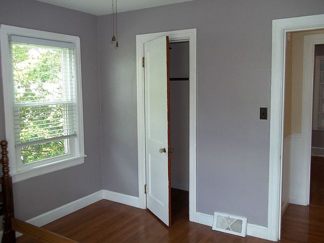 Image of 329 Robin Rd