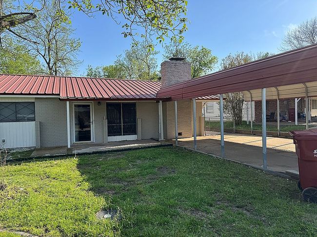 Image of 107 Hughes Ave