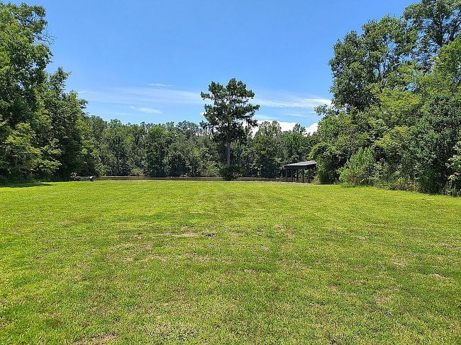 22015 Waterfront East Dr, Maurepas, LA