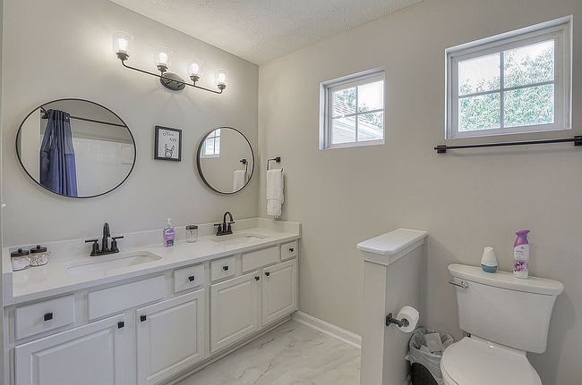 Photo of 2438 Nashboro Blvd, Nashville, TN