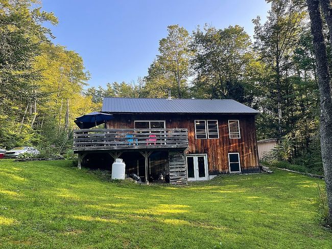 Photo of 61 W Hill Rd, Putney, VT