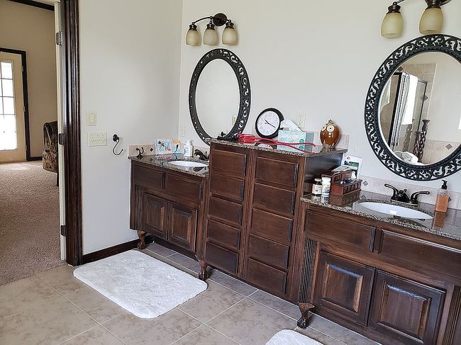 Preview of property located at 208 Woods Ln