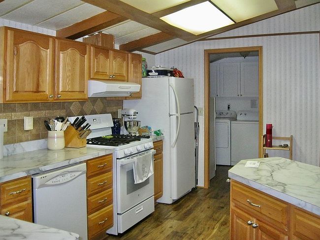 Photo of 1200 E Central Ave Spc 4, Sutherlin, OR