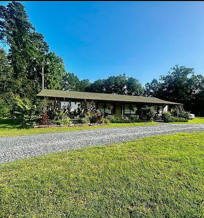 Photo of 911 Us Highway 59 N, Linden, TX