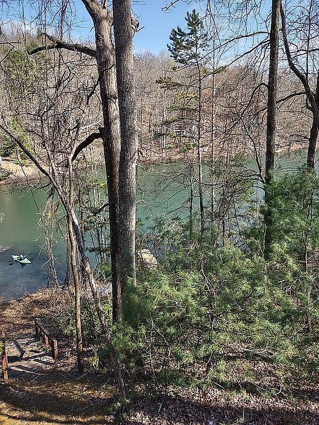 Image of 198 Old Dogwood Dr