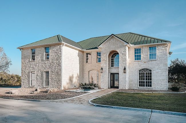 Preview of property located at 194 Panorama Ln