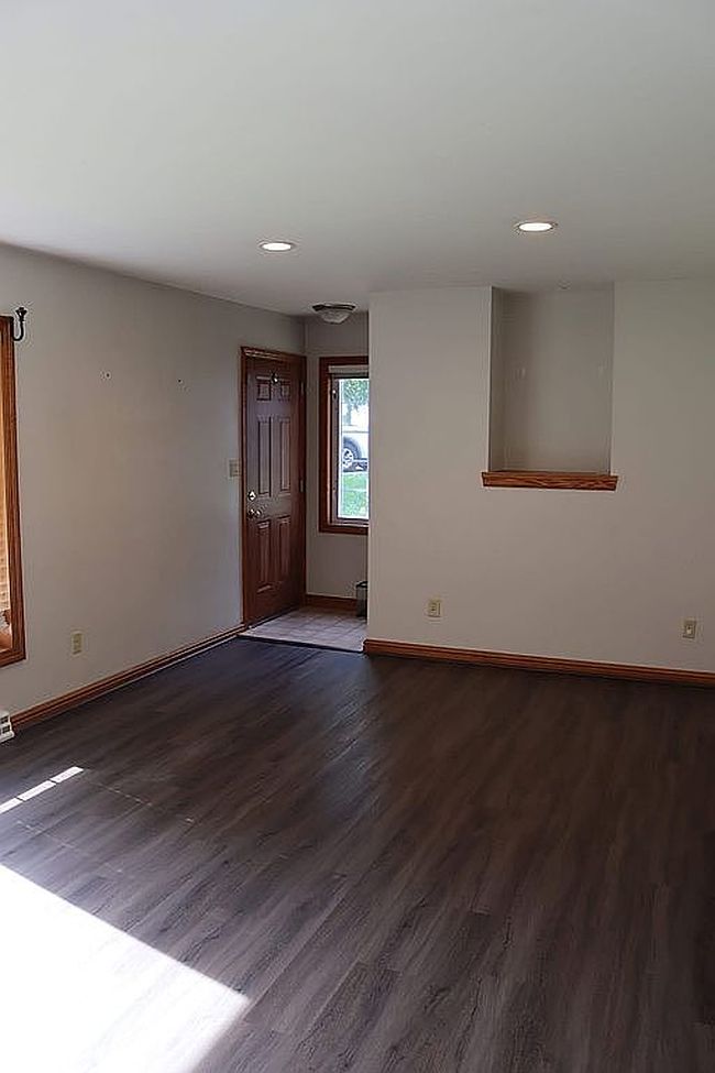 Photo of 4223 Clearview Dr, Cedar Falls, IA