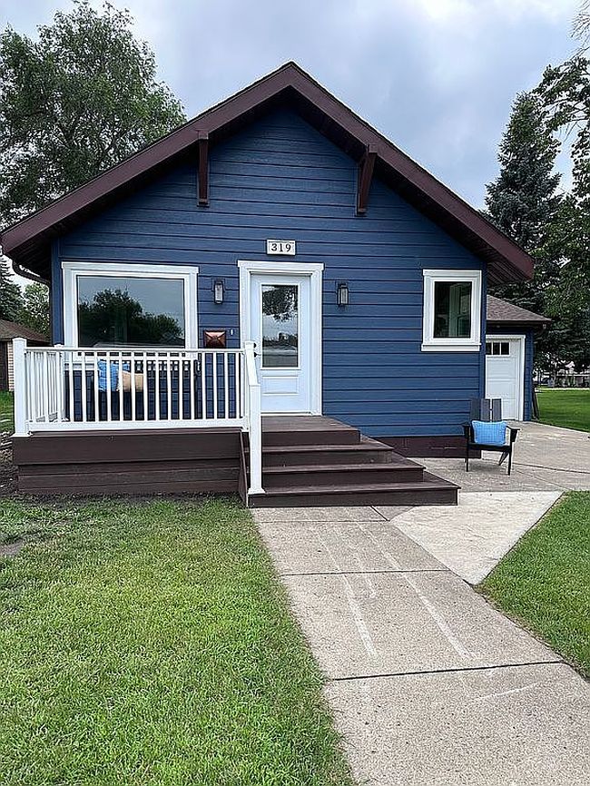 Photo of 319 1st Ave S, New Rockford, ND