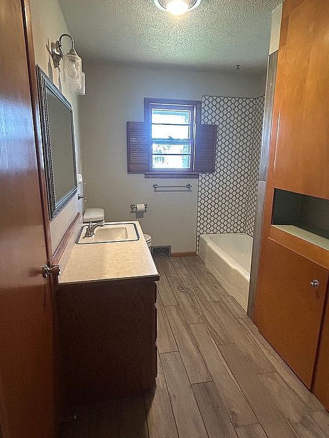 Image of 309 W Kaw Ave