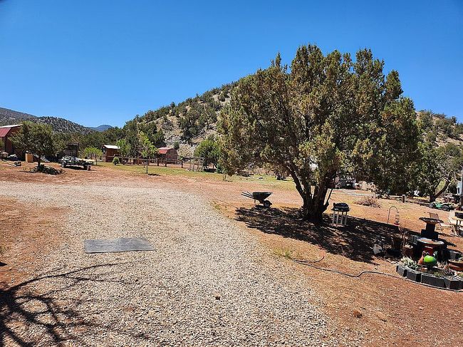 Image of 6 Apache Trl