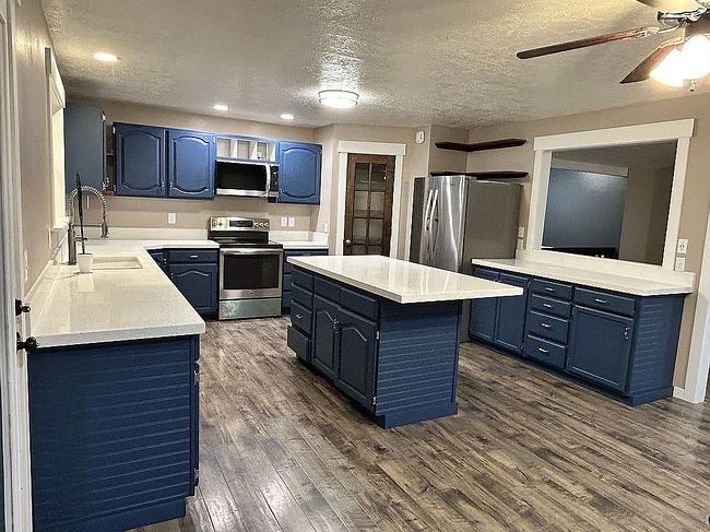 Photo of 227 Toponce Dr, Evanston, WY