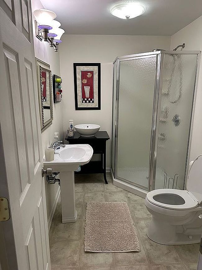 Photo of 33 Western Ave, Delmar, NY