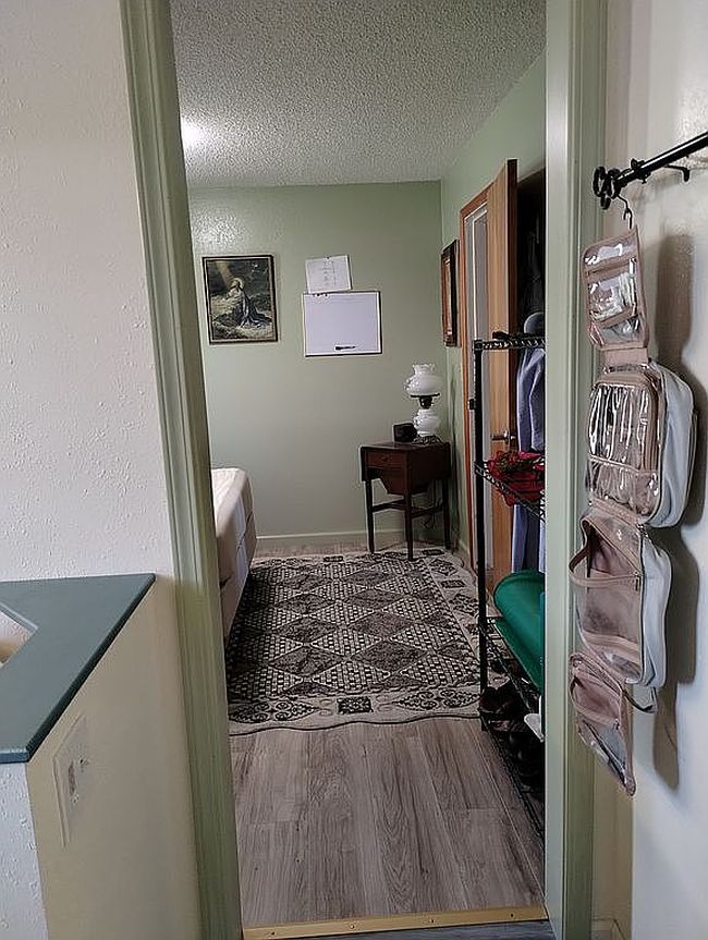 Image of 301 1st Ave S