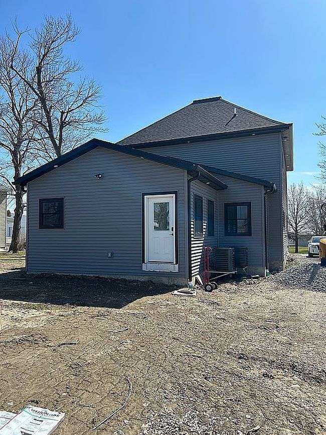 Image of 110 Avenue D