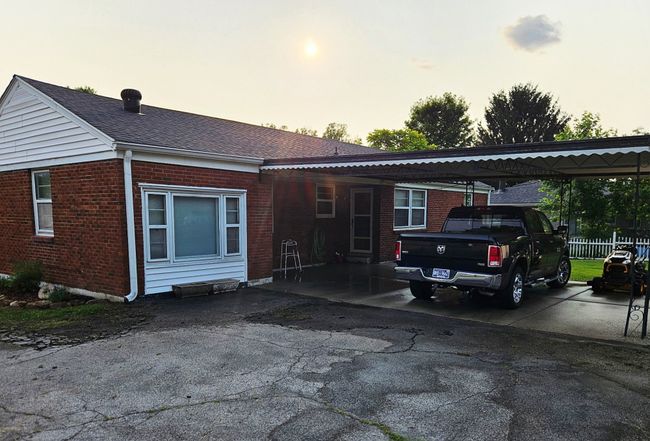 Additional photo 3 of property located at 307 Seneca Dr