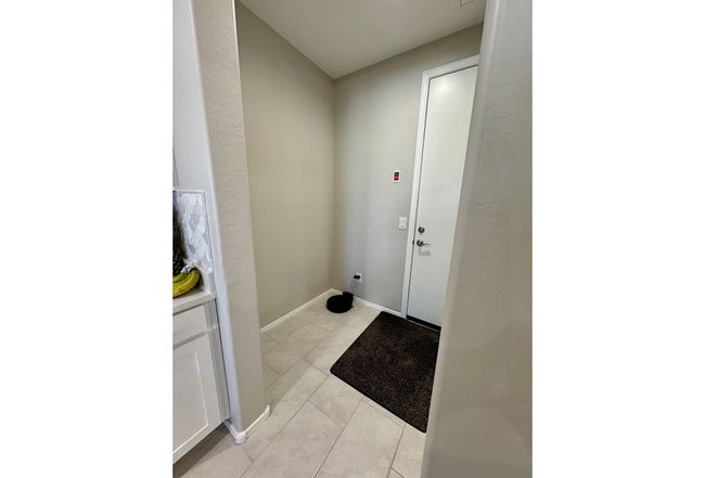 Additional photo 2 of property located at 905 S 108th Ave