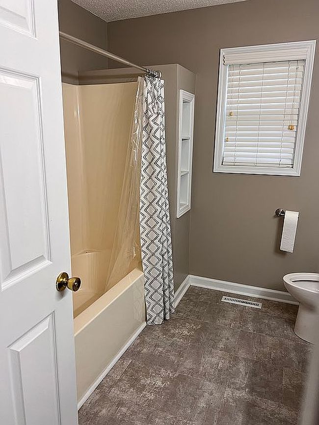 Image of 344 Willow Dr