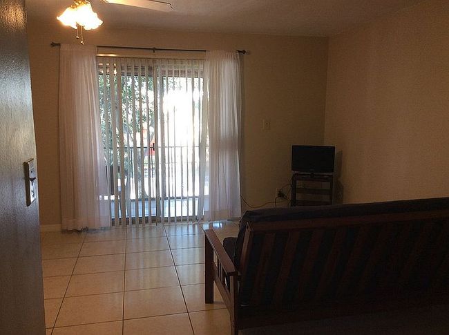 Additional photo 3 of property located at 160 Lewfield Cir