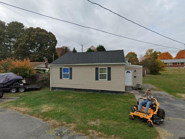 Image of 1007 9th St