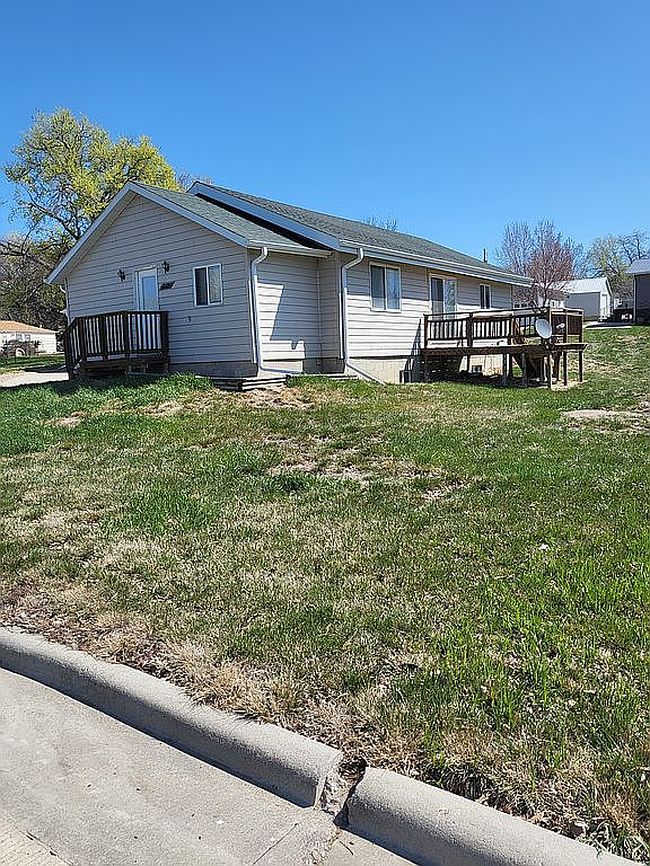 Image of 422 S East Park St