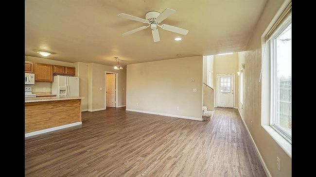 Photo of 114 Cedar St, Central Point, OR