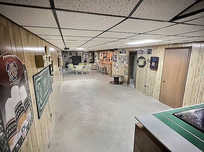 Image of 813 Maple Ln