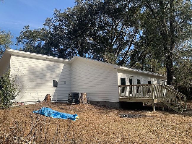 Additional photo 4 of property located at 147 Hawk Ridge Dr