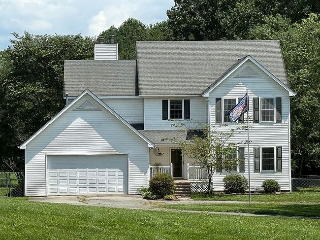 Photo of 22 Rolling Hills Rd, Mills River, NC