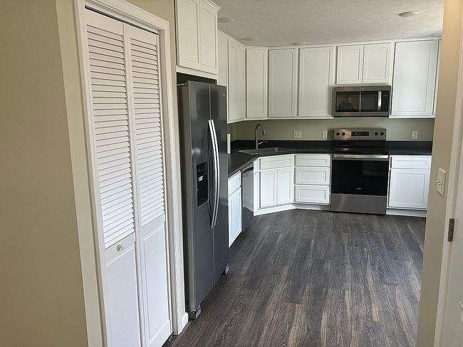 Image of 810 N Adams St