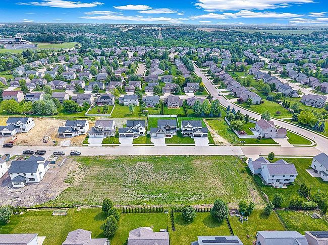 Photo of 2624 W Arden Way, Dunlap, IL