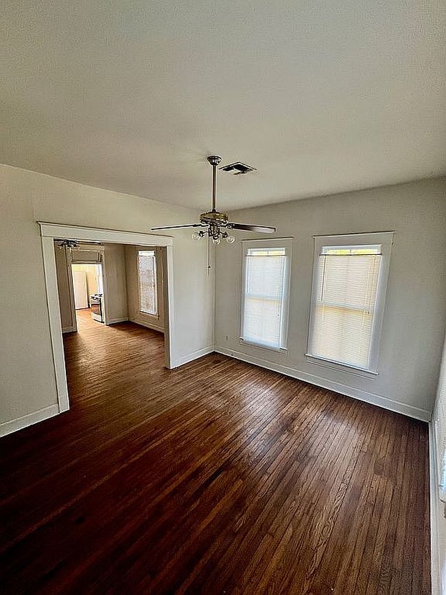 Image of 921 Arlington St