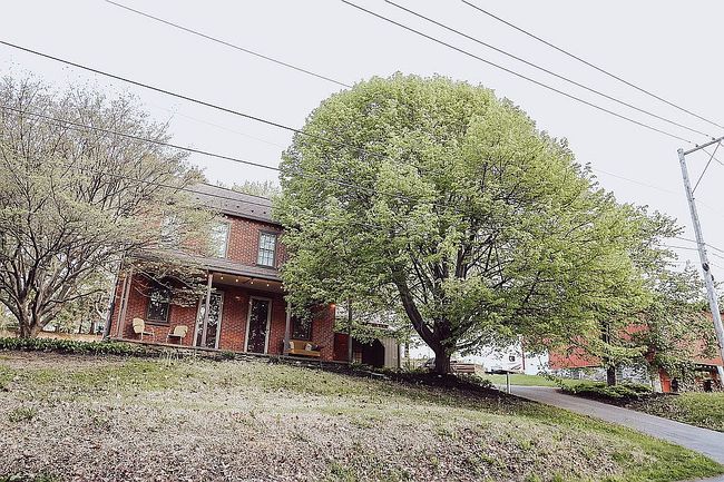 Image of 1162 Clay Rd