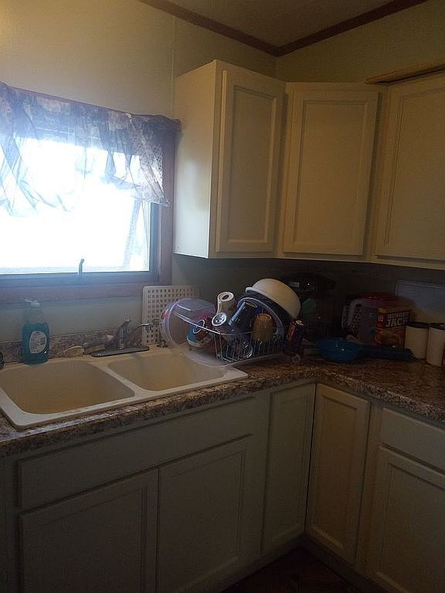 Photo of 369 Logan Ave, Sharon, PA