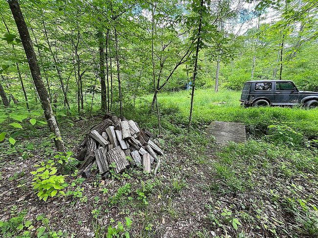 Photo of 6960 Crane Run Rd, Cumberland, OH