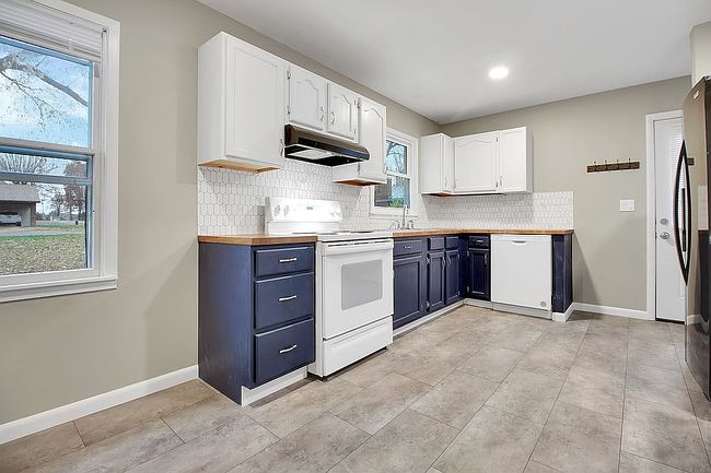 Photo of 304 W Stockton St, Marion, IL