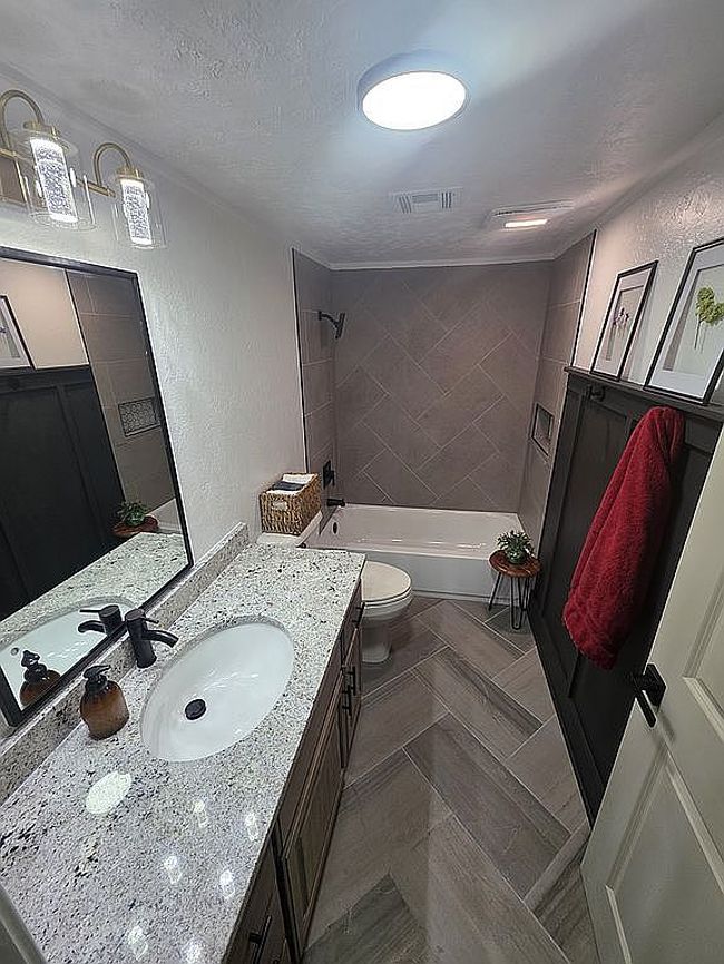 Image of 114 E Goodykoontz Ave