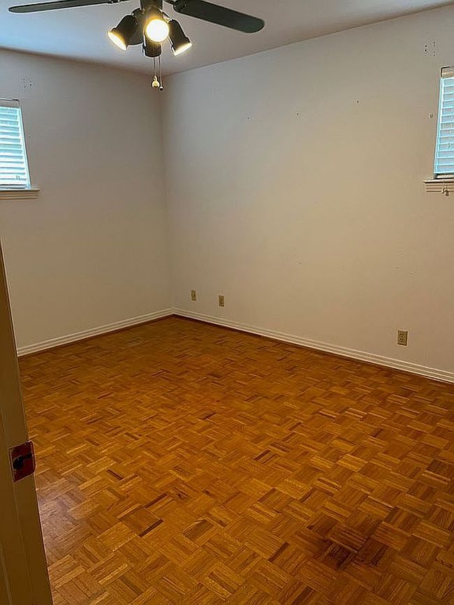 Image of 400 Ridgelawn Dr W