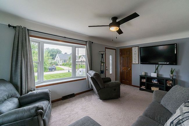 Additional photo 2 of property located at 1426 9th St Nw